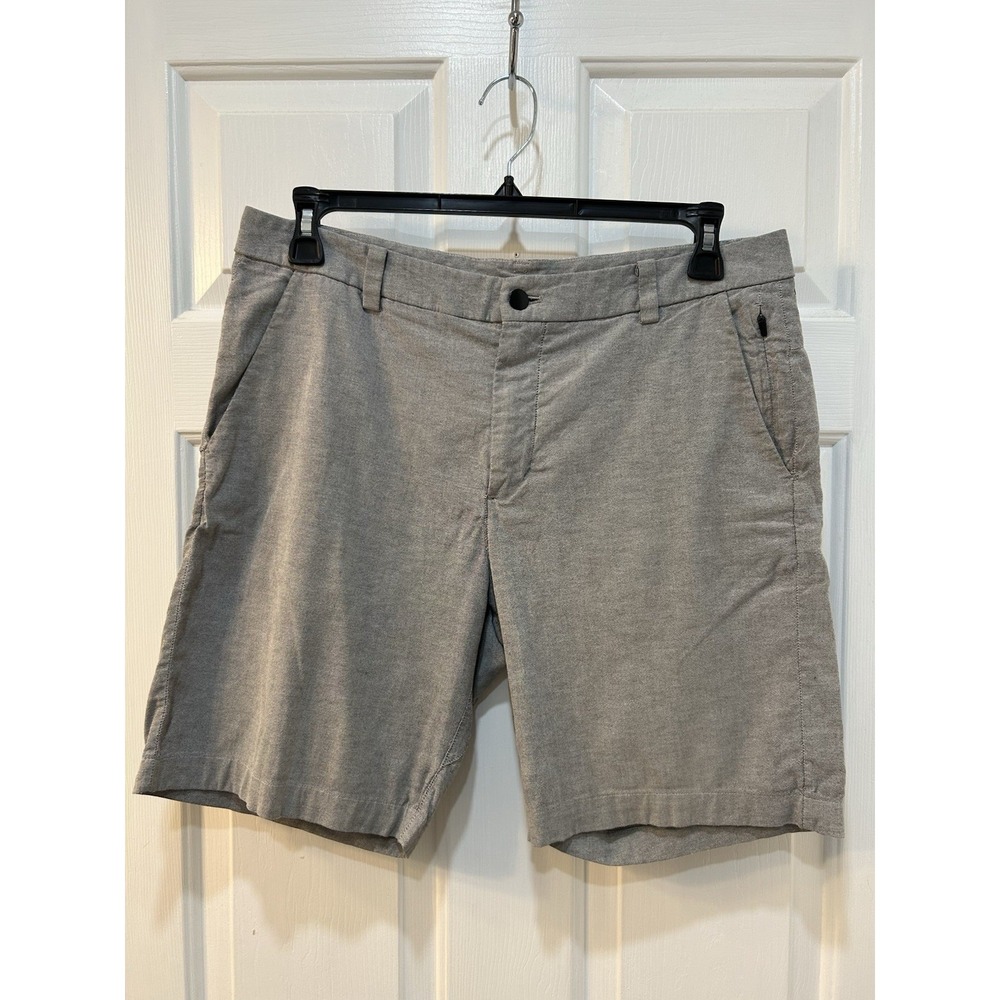 Lululemon Commission Shorts Men 34 Gray Golf Athleisure Casual Commuter Resort